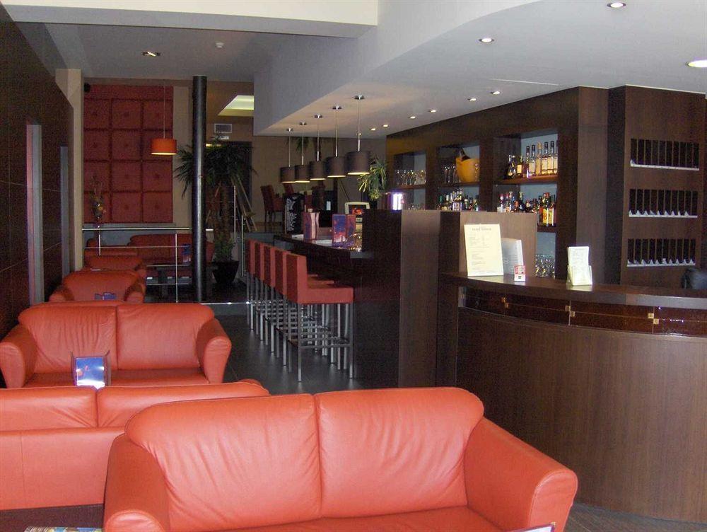 Hotel Tristar ลา ลูเวียร์เร ภายนอก รูปภาพ