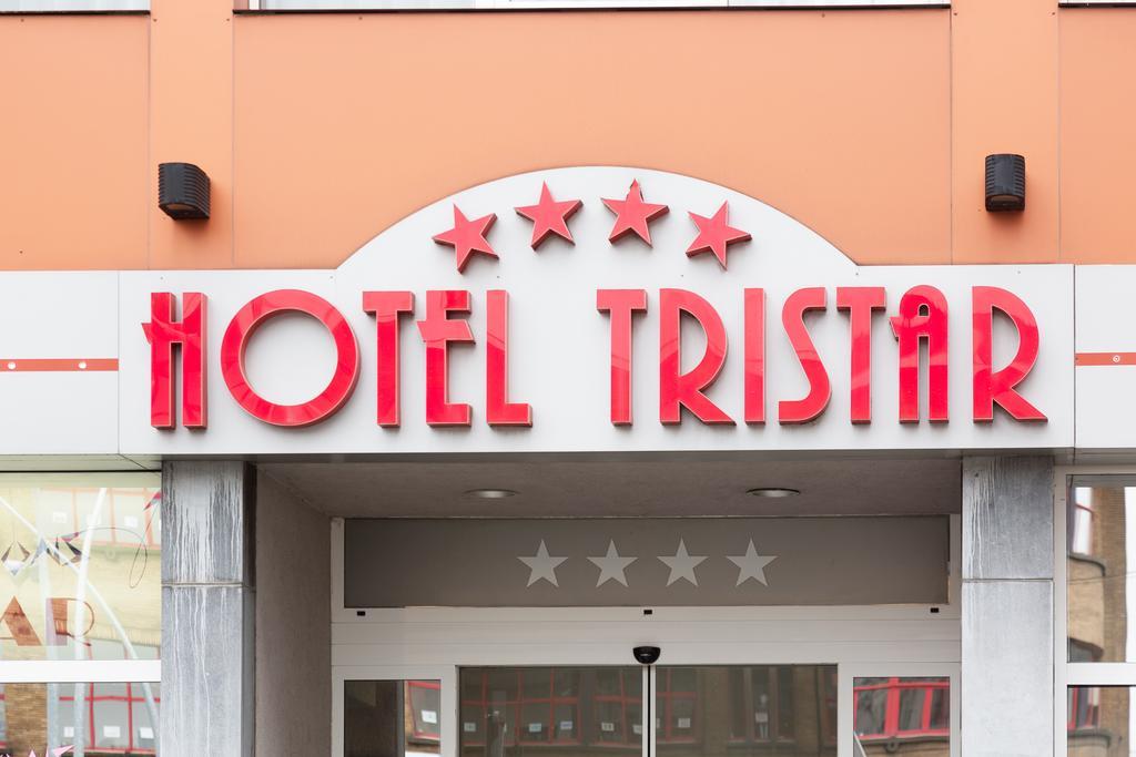 Hotel Tristar ลา ลูเวียร์เร ภายนอก รูปภาพ